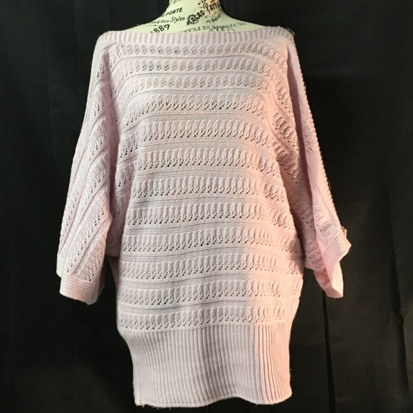 BCBGMaxAzria Sweaters - Bcbgmaxazaria Lavender Boatneck Tunic Sweater L